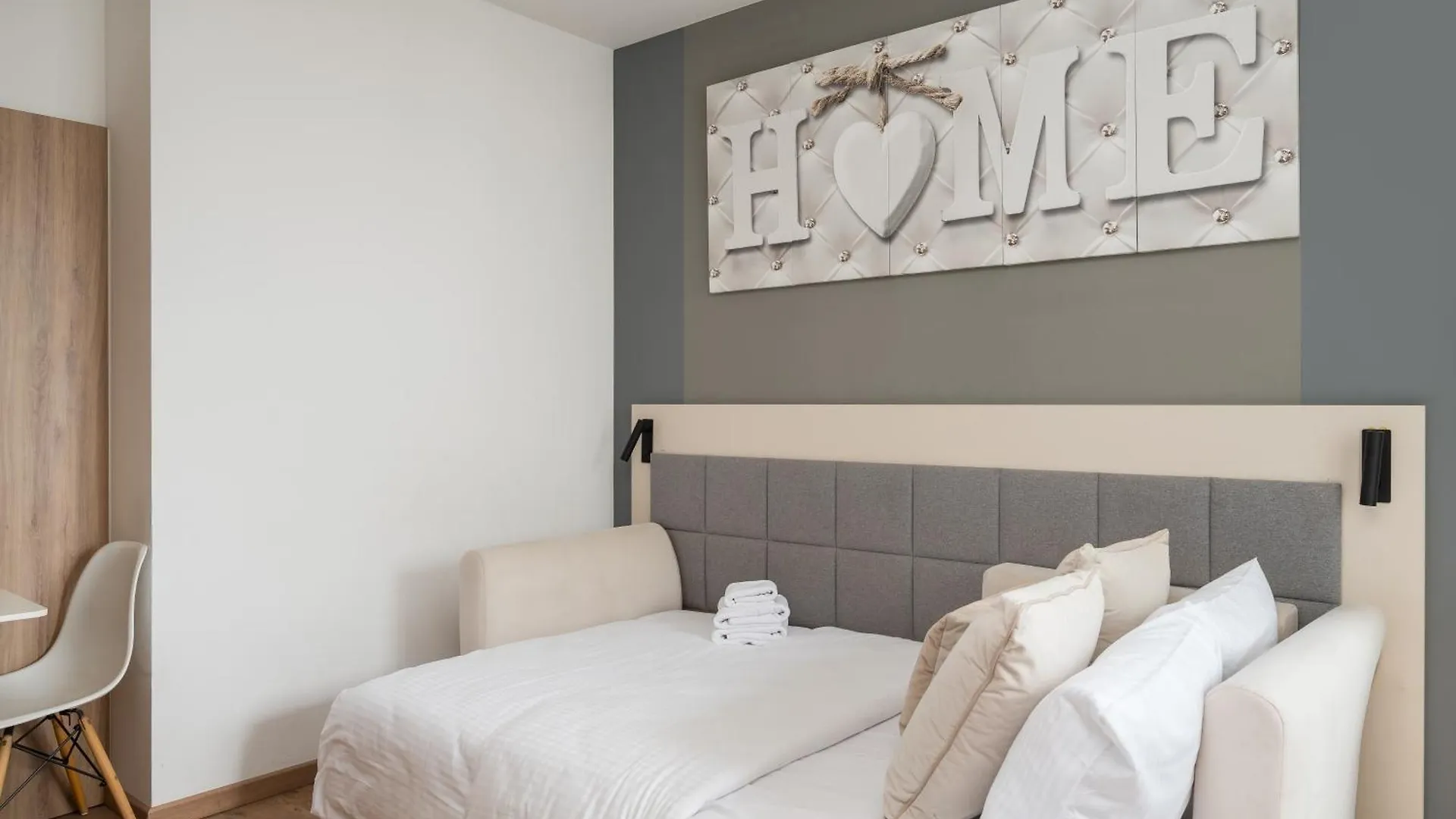 Wolska Residence Deluxe Studio Warsaw Apartment